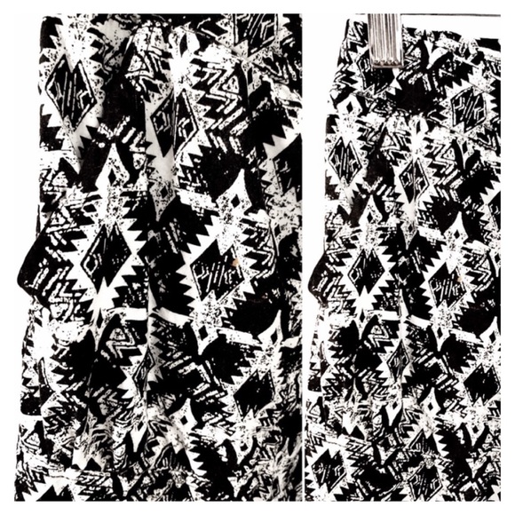 [American Rag] Drawstring Shorts - Picture 3 of 4